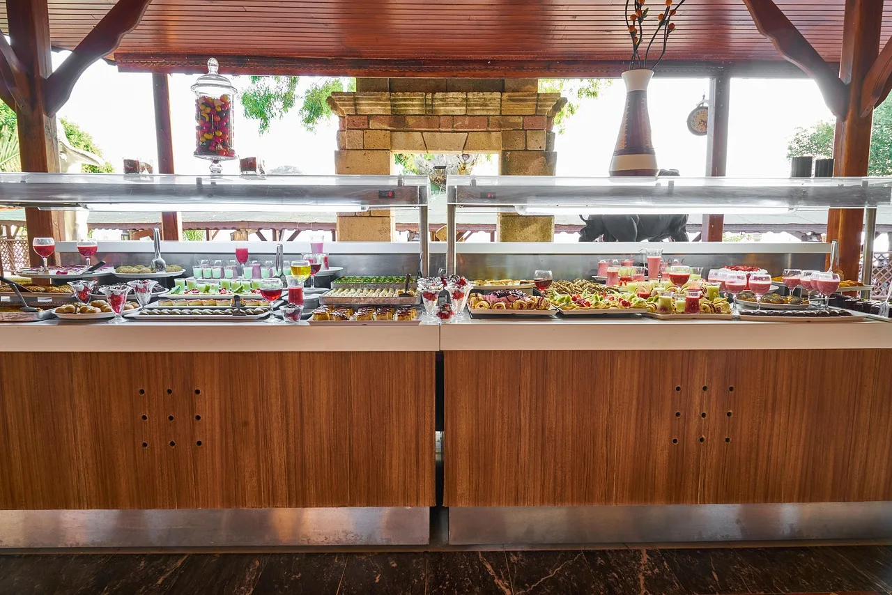 food, hotel, buffet, holiday, restaurant, luxury, decoration, breakfast, eating, service, kitchen, catering, delicious, morning, gastronomy, nutrition, buffet, buffet, buffet, buffet, buffet, catering, catering. Catering expansion: the decisions worth making before demand shifts