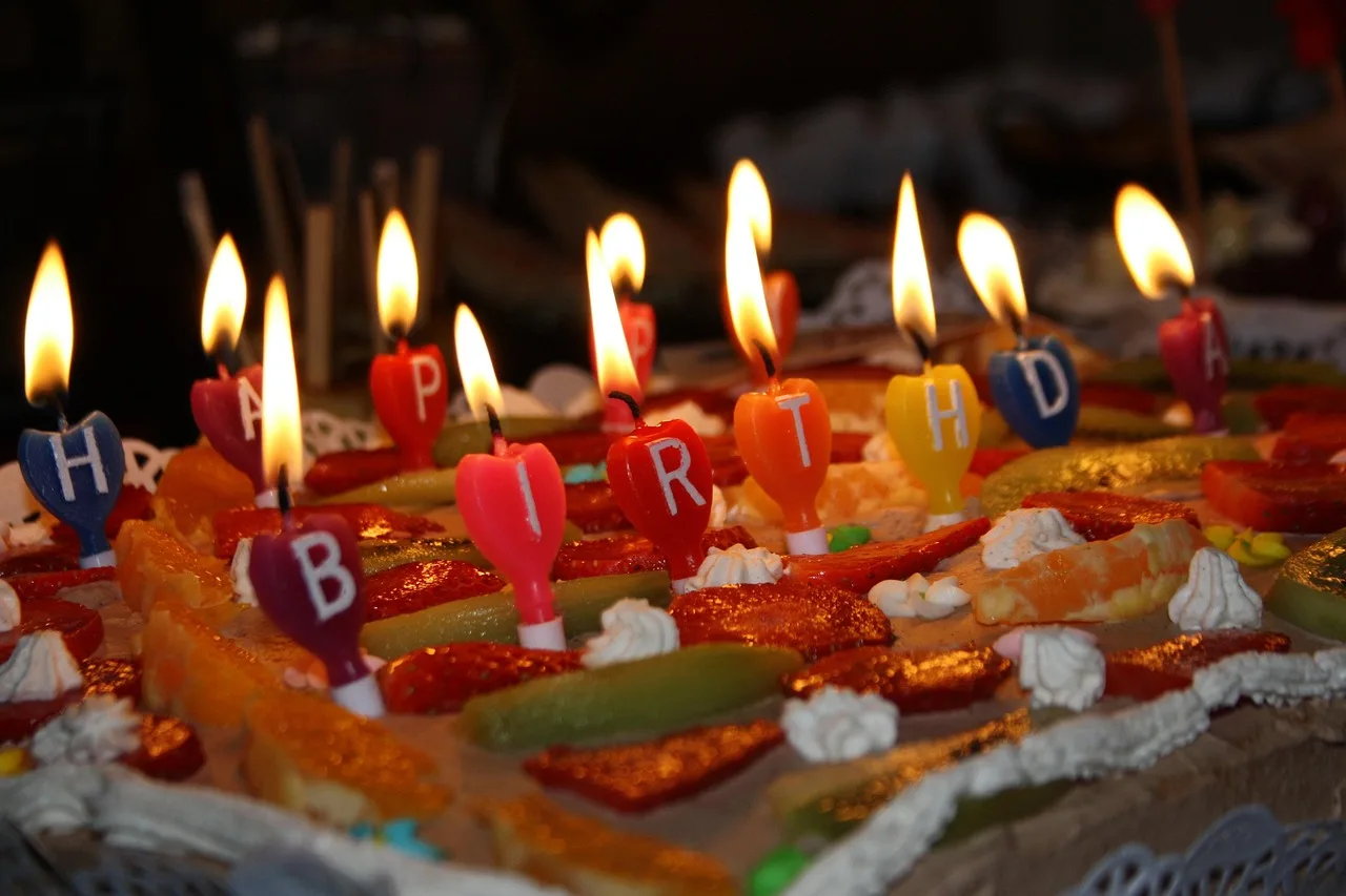 catering, happy birthday, food, trencaclosques. Local SEO checklist a catering company can actually finish
